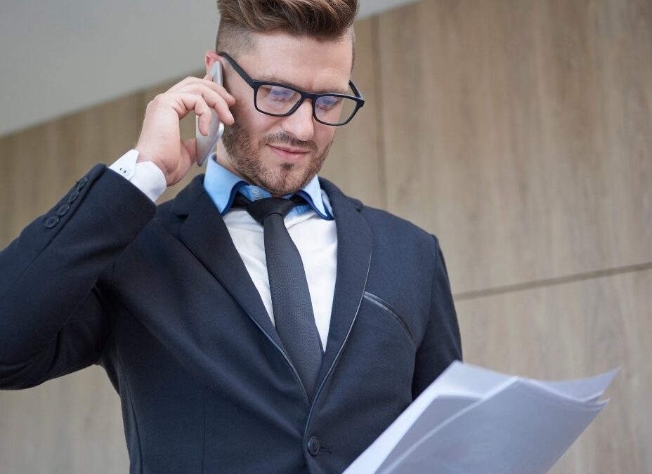 Me reclaman una deuda tras cambiar de compañía: abusos habituales de las telecos